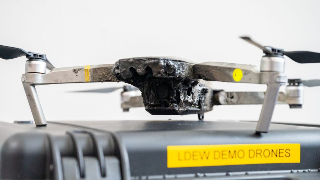 dronă lovită de sistemul laserr DragonFire
